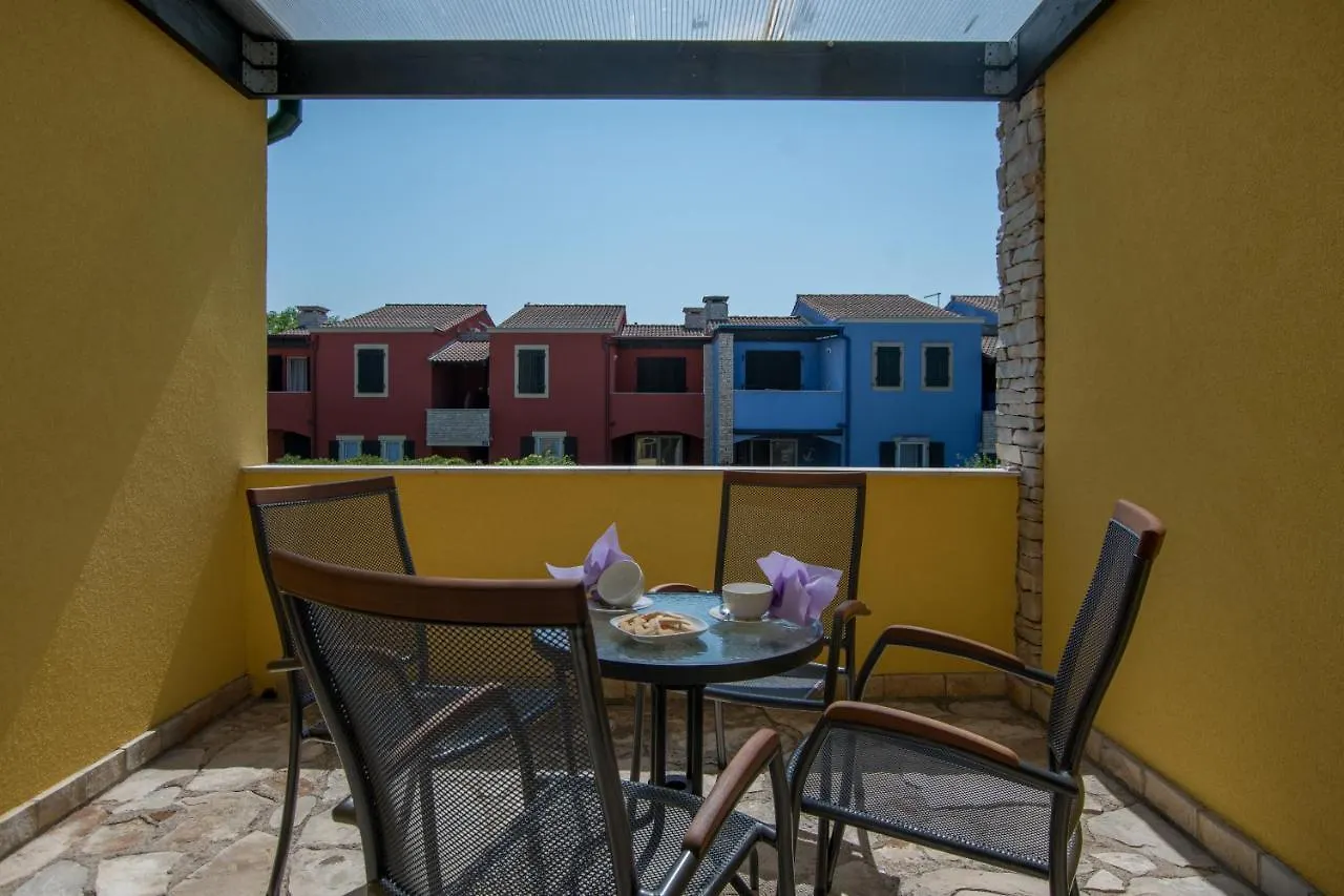 Villas Faro Bašanija