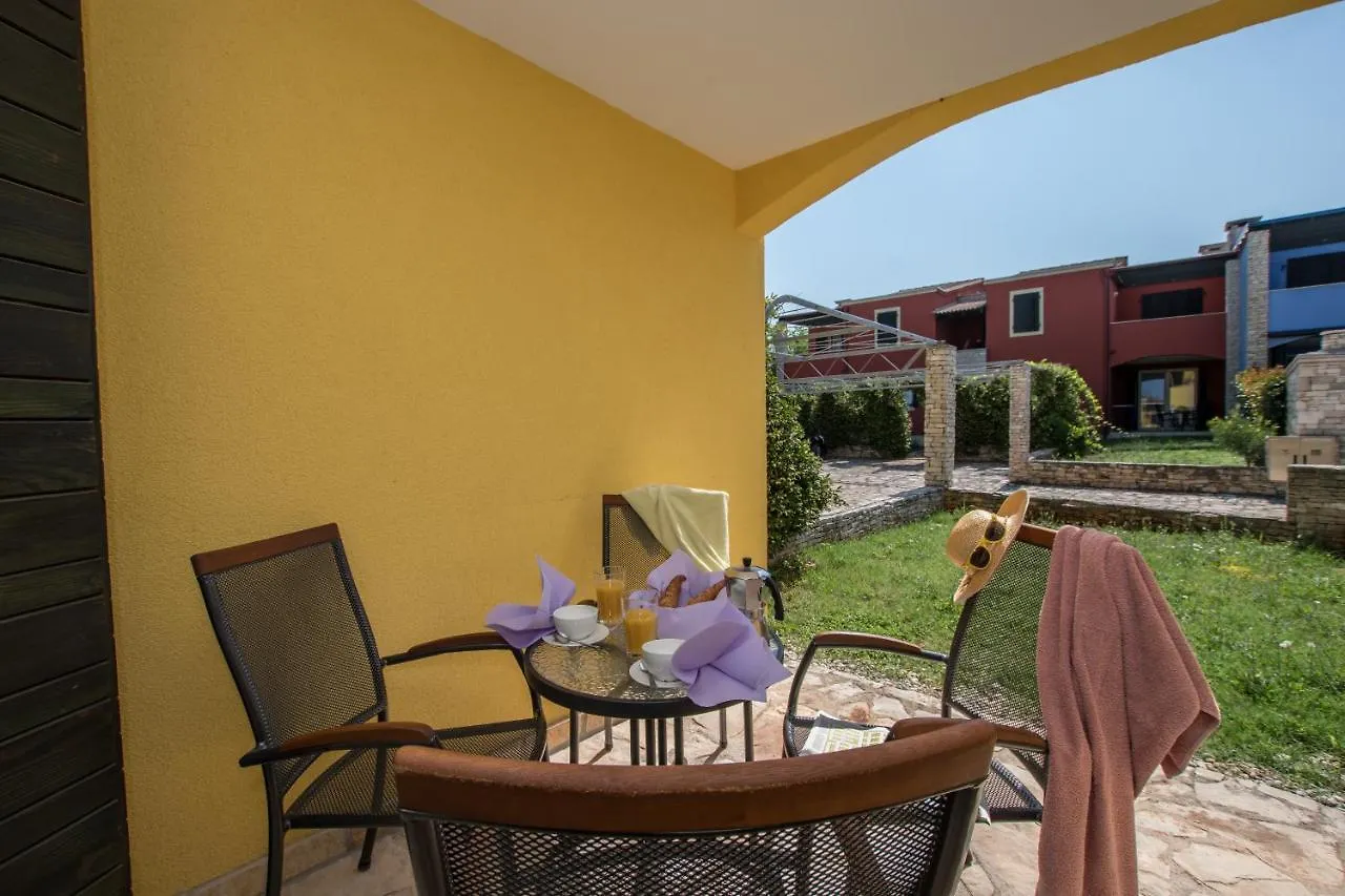 Villas Faro Bašanija 0*,  Kroatië